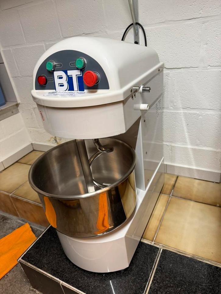 Deegkneder 20L Maxima, Zakelijke goederen, Horeca | Keukenapparatuur, Bakkerij en Slagerij, Ophalen