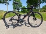BMC Roadmachine 01 FOUR 56 Ultegra Di2, Carbon, Zo goed als nieuw, Meer dan 20 versnellingen, 53 tot 57 cm