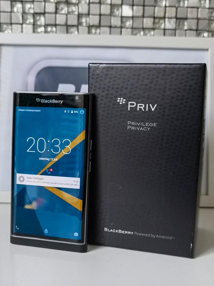 Schitterend blackberry priv met android system

Hier kan je, Telecommunicatie, Mobiele telefoons | Hoesjes en Screenprotectors | Blackberry
