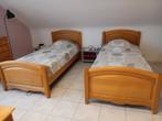 2 eenpersoons bedden + 2 nachtkastjes + 1 dressoir, Huis en Inrichting, Slaapkamer | Complete slaapkamers, Ophalen, Gebruikt, Eenpersoons