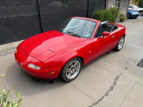 MX5 NA 1991 1.8 151pk, Auto's, Mazda, Bedrijf, MX-5, Radio, Benzine, Euro 1, Cabriolet, 2 deurs, Handgeschakeld, Rood, Zwart, Stof