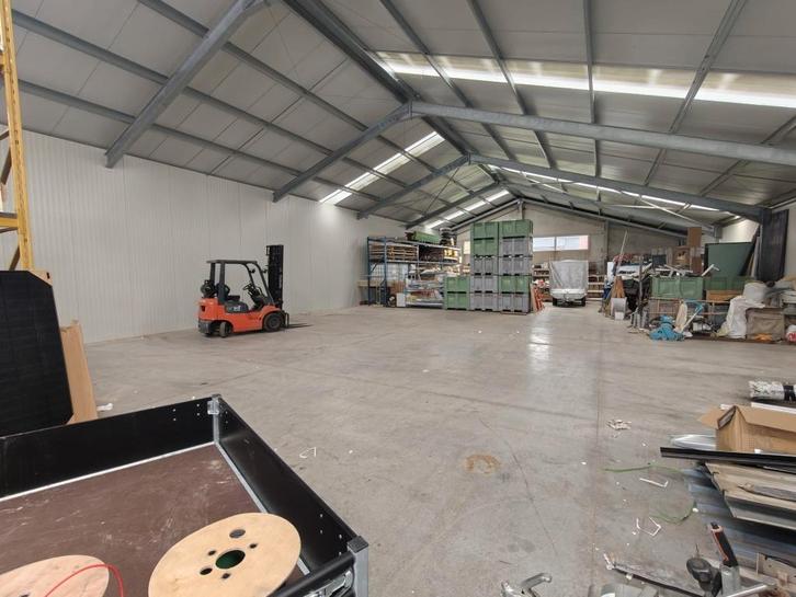 Loods 300m² in Geluwe, Zakelijke goederen, Overige Zakelijke goederen, Ophalen of Verzenden