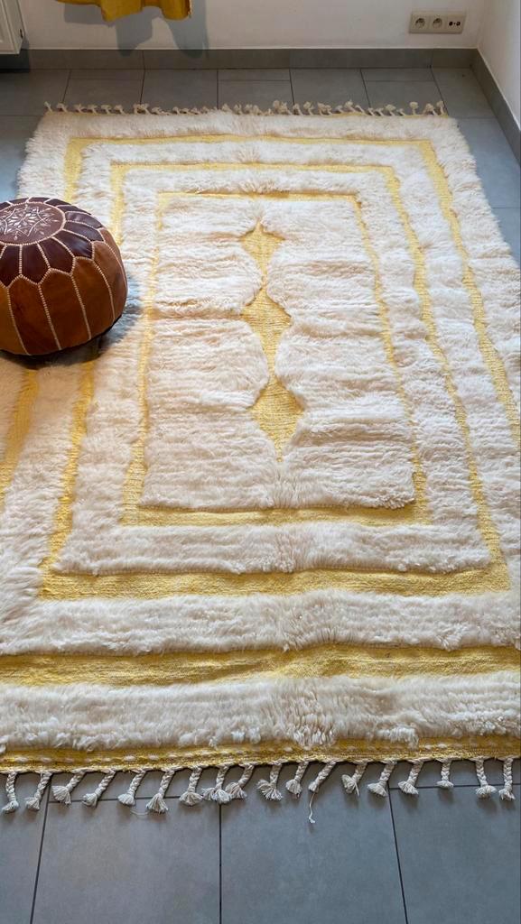 Authentiek Handgemaakt Berber Tapijt – Luxe en Warmte, Huis en Inrichting, Stoffering | Tapijten en Vloerkleden, Nieuw, 150 tot 200 cm