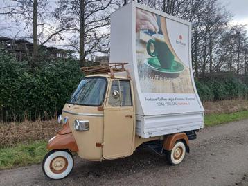 Piaggio Ape Classic billboard of laadbak reclame foodtruck  beschikbaar voor biedingen