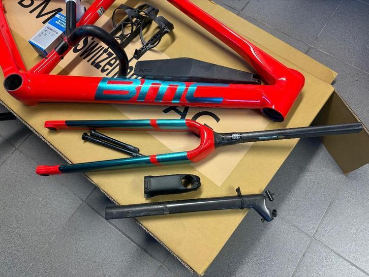 Bmc kaius 01 frame, Fietsen en Brommers, Fietsen | Racefietsen, Nieuw, Carbon, 53 tot 57 cm, Ophalen