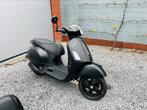 Vespa notte gts 300 hpe, Scooter, 300 cc, Particulier, 1 cilinder