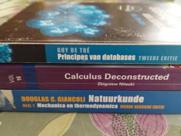 Boeken eerste jaar informatica UGent  beschikbaar voor biedingen