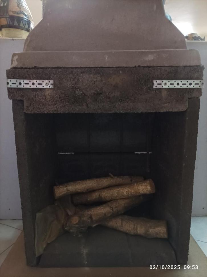 FOYER OUVERT EN BETON REFRACTAIRE, Maison & Meubles, Cheminées, Neuf, Cheminée au bois, Enlèvement