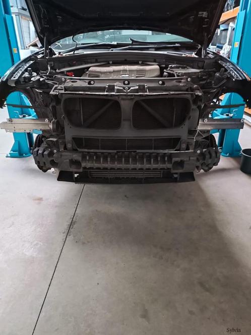 Voorfront + koplamphouders BMW X3 / X4 serie F25 F26 5111257, Auto-onderdelen, Carrosserie, Bumper, Gebruikt, Ophalen of Verzenden