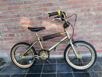 BMX vintage 16 pouces  disponible aux enchères