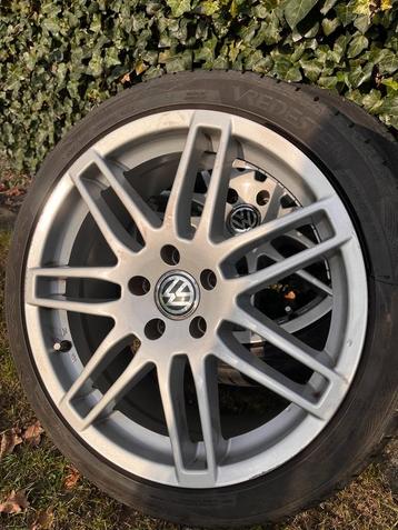Jantes RS4 Replica 18" avec pneus, Autos : Pièces & Accessoires, Véhicule de tourisme, Pneus été, Enlèvement, Utilisé