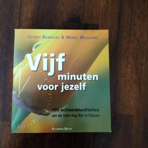 Vijf minuten voor jezelf, Livres, Ésotérisme & Spiritualité, Neuf, Autres types, Méditation ou Yoga, Envoi