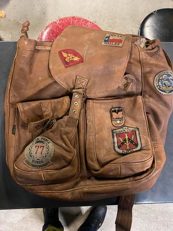Rare sac cuir Avirex aviateur US Pearl Harbor beschikbaar voor biedingen