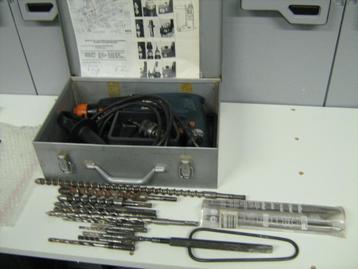 AEG-PNEUMATIC 2000-2/520W- BOOR EN BREEKHAMER MET VEEL BOREN beschikbaar voor biedingen