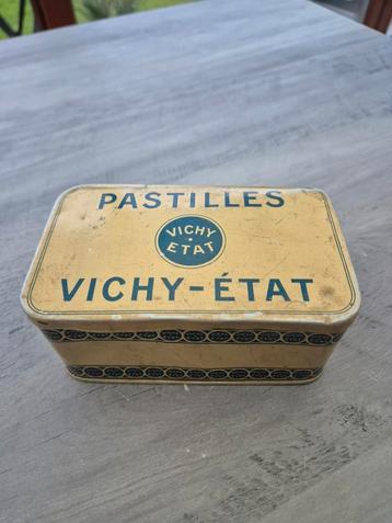 Boîte en métal,  pastilles Vichy disponible aux enchères