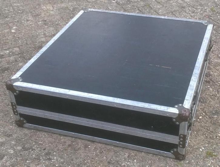 Flightcase 90 x 85 x 24 cm, Musique & Instruments, Boîtiers & Valises, Utilisé, Autres instruments, Flight case, Enlèvement