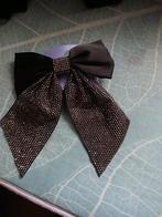 Zwarte haarspeld met strik, Handtassen en Accessoires, Uiterlijk | Haarverzorging, Ophalen, Nieuw, Haarspeld