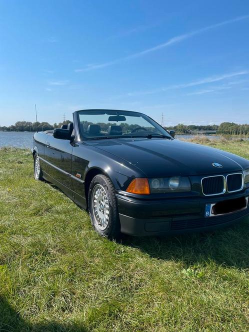 BMW e36 320ia Oldtimer/Carnet/Car-Pass, Auto's, BMW, Particulier, 3 Reeks, Benzine, Cabriolet, Automaat, Ophalen