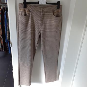 YOULINE Fijn geruite pantalon Maat: 46 Prijs: € 7 beschikbaar voor biedingen