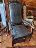 Très ancien fauteuil cuir à restaurer, Ophalen