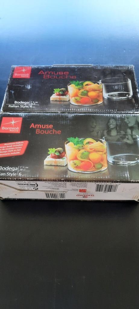 hapjes glaasjes, Huis en Inrichting, Keuken | Servies, Zo goed als nieuw, Ophalen of Verzenden