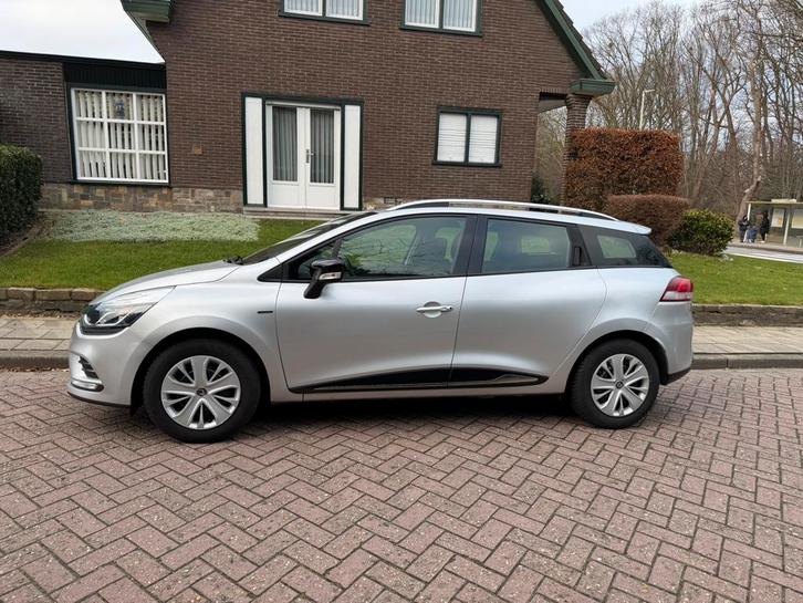 Renault Clio Grandtour Limited benzine Euro6b 90dkm gekeurd, Auto's, Renault, Bedrijf, Te koop, Clio, ABS, Airbags, Airconditioning