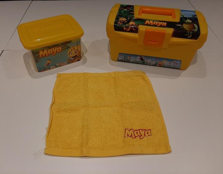 Maya De Bij Opbergset (koffer + doos) + extra handdoekje, Hobby en Vrije tijd, Knutselen, Gebruikt, Knutselwerk, Ophalen