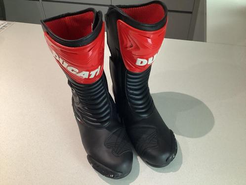 DUCATI MOTOR LAARZEN 44 ( zogoed als nieuw), Motoren, Kleding | Motorkleding, Laarzen, Ophalen