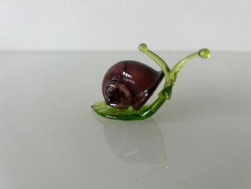 Handgeblazen slak beschikbaar voor biedingen