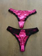 Set van 2 zwart kanten fuchsia roze satijnen strings Maat S, Vêtements | Femmes, Sous-vêtements & Lingerie, Enlèvement ou Envoi
