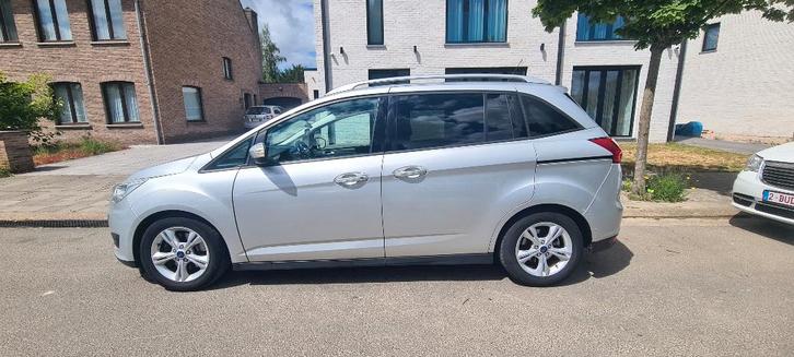 Ford Grand C-max, Autos, Ford, Particulier, C-Max, ABS, Caméra de recul, Phares directionnels, Régulateur de distance, Airbags