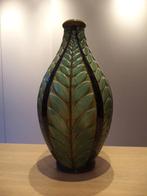 JACQUES CHARLIER Wijgmaal museale siervaas, reliëf bladdecor, Ophalen