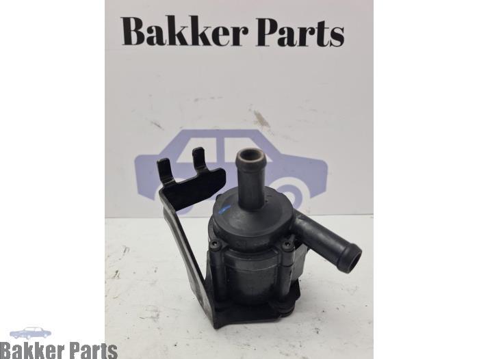 Waterpomp van een Ford Fiesta, Auto-onderdelen, Airco en Verwarming, Ford, Gebruikt, 3 maanden garantie