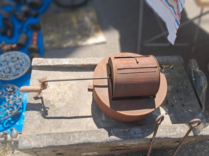 Oude coffee ️ brander en oude koffer 1930 jaar, Antiek en Kunst, Antiek | Overige Antiek, Ophalen