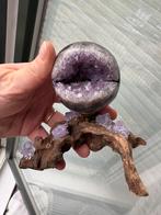 Pacman amethist bol met standaard, Verzamelen, Mineralen en Fossielen, Ophalen of Verzenden