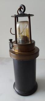 Oude mijnwerkers lamp. Materiaal = (metaal , koper en glas ), Antiek en Kunst, Ophalen of Verzenden