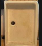 Antieke pompsteen, Ophalen, Zo goed als nieuw