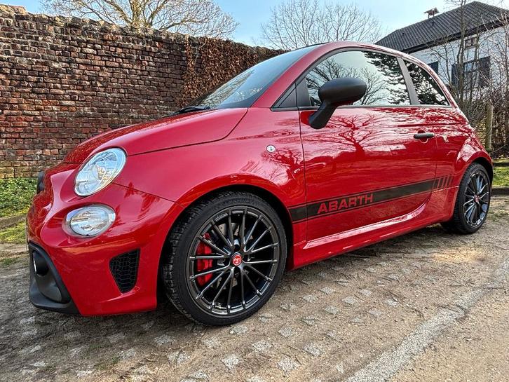 Abarth 695C Competizione 2400km !, Autos, Abarth, Particulier, 500C, ABS, Airbags, Air conditionné, Android Auto, Apple Carplay