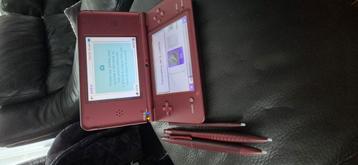 Nintendo DSI XL très bon état  beschikbaar voor biedingen