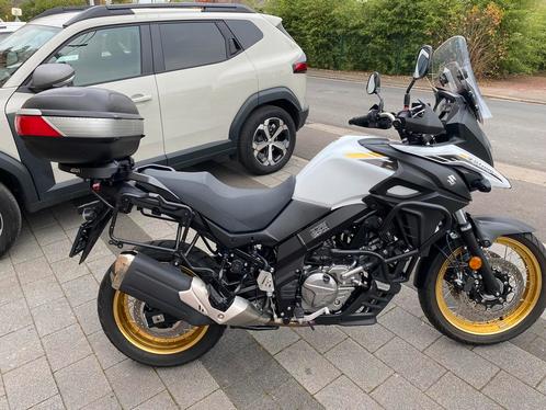 Suzuki V-Strom 650 XT – 2022 – 10 000 km – Garantie 2026, Motoren, Motoren | Suzuki, Particulier, Toermotor, meer dan 35 kW, 2 cilinders