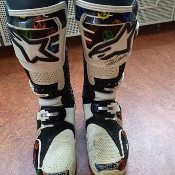 James Stewart Alpinestars Tech 10 beschikbaar voor biedingen