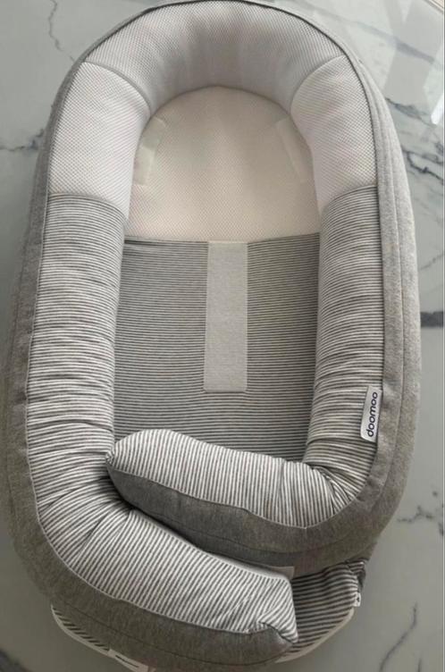 Cocoon Classic grey (Doomoo), Kinderen en Baby's, Babywiegjes en Ledikanten, Zo goed als nieuw, Ophalen