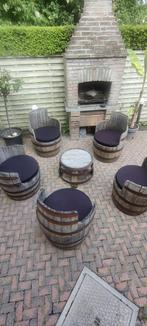 Lounge stoelen en tafels van houten tonnen, Tuin en Terras, Ophalen, Zo goed als nieuw, Stoel