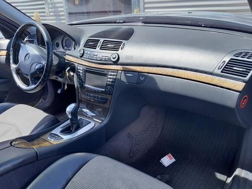 DASHBOARDKASTJE Mercedes-Benz E (W211) (A2116800198FKZ), Auto-onderdelen, Dashboard en Schakelaars, Mercedes-Benz, Gebruikt