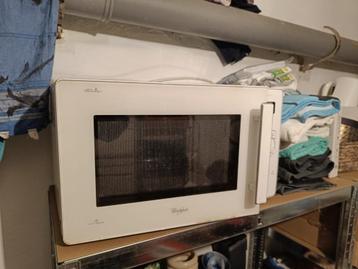 Microgolf  beschikbaar voor biedingen