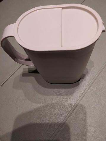 Melkkan van tupperware, Enlèvement ou Envoi, Comme neuf
