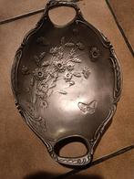 Tinnen schaaltje., Enlèvement