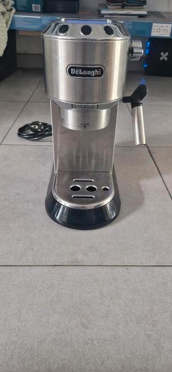 Delonghi Dedica koffiemachine grijs beschikbaar voor biedingen