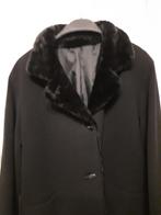 Manteau femme en laine avec fausse fourrure, taille 46 (tail, Comme neuf, Noir, Taille 46/48 (XL) ou plus grande, Italiaans