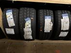 snow 225/70R15c 225/70R15 225/70 R15 R15c 225/70/15 2257015, Auto-onderdelen, Banden en Velgen, Ophalen, Bestelwagen, 15 inch